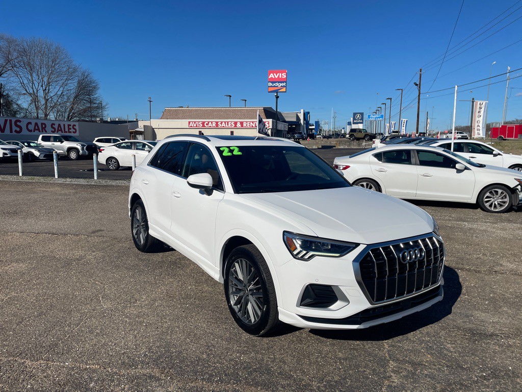 2022 Audi Q3 Image 15
