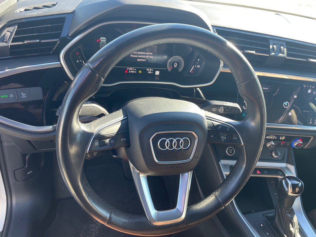 2022 Audi Q3 Image 19