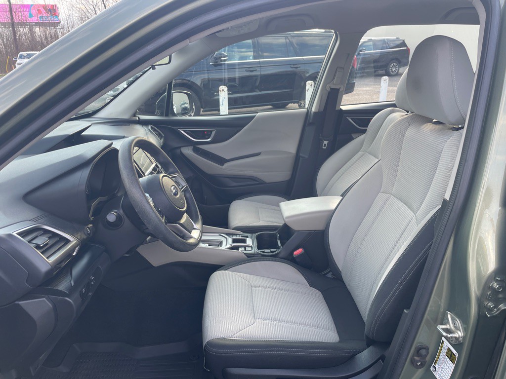 2021 Subaru Forester Image 3