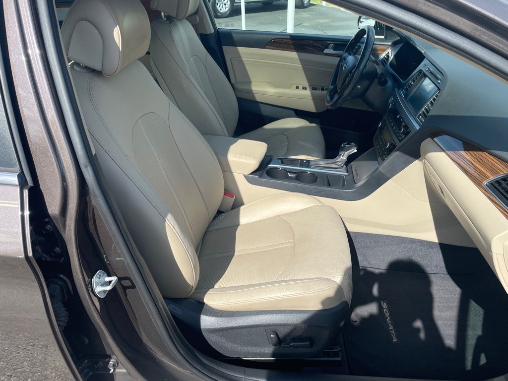 2017 Hyundai Sonata Image 15