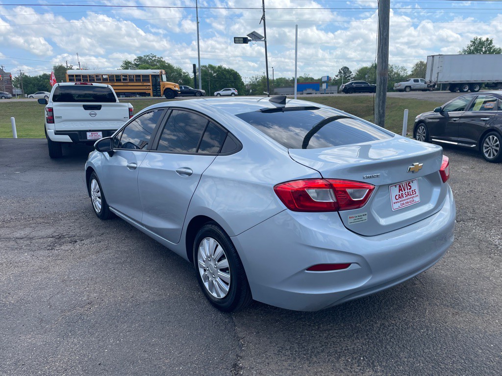 2017 Chevrolet Cruze Image 7