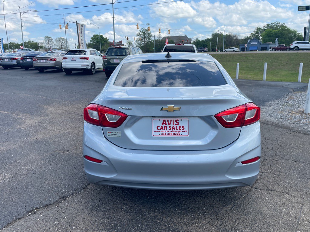 2017 Chevrolet Cruze Image 8