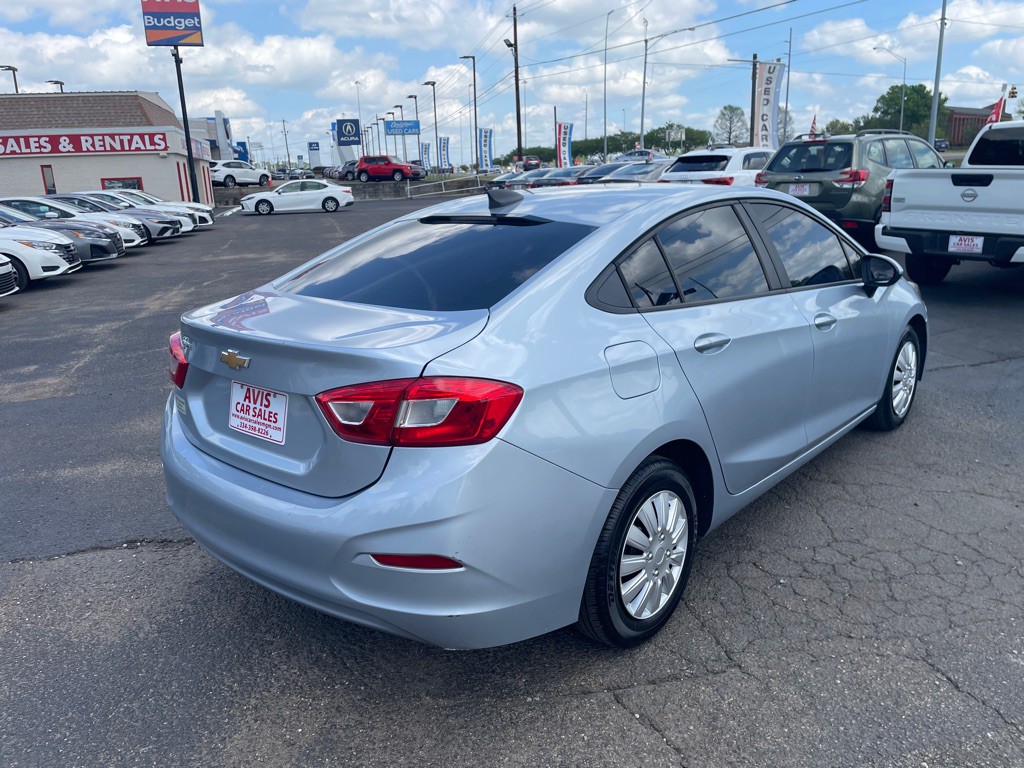 2017 Chevrolet Cruze Image 9