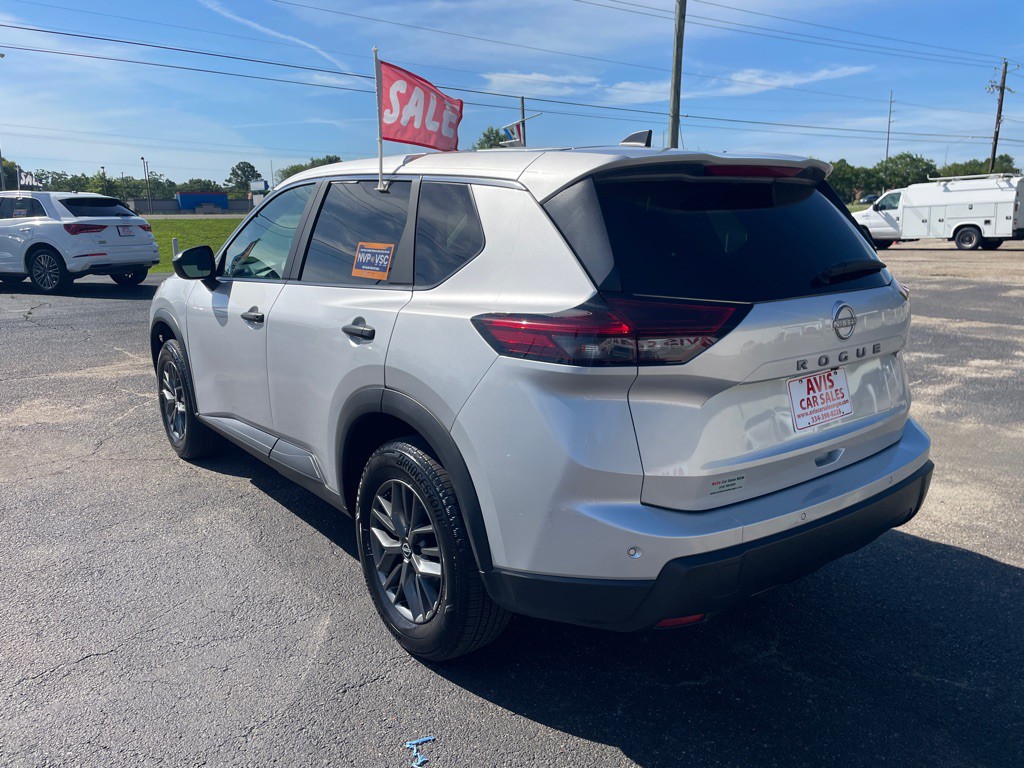 2025 Nissan Rogue Image 7