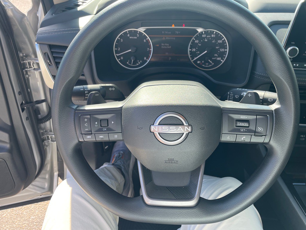 2025 Nissan Rogue Image 16