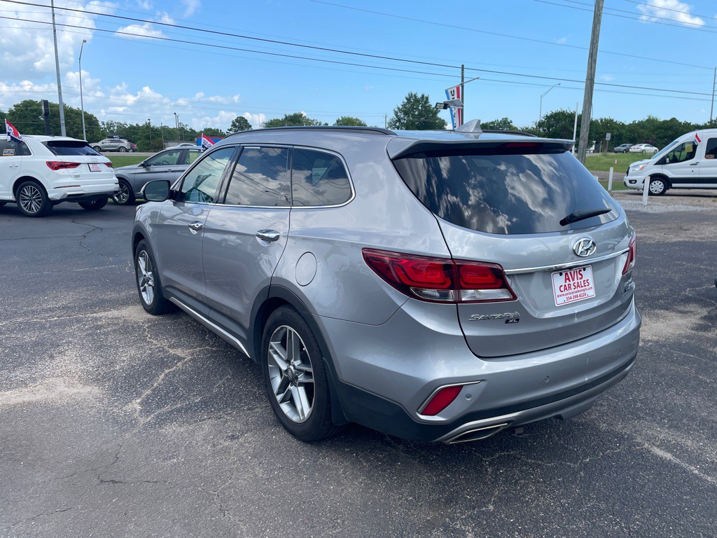 2019 Hyundai Santa Fe Image 9