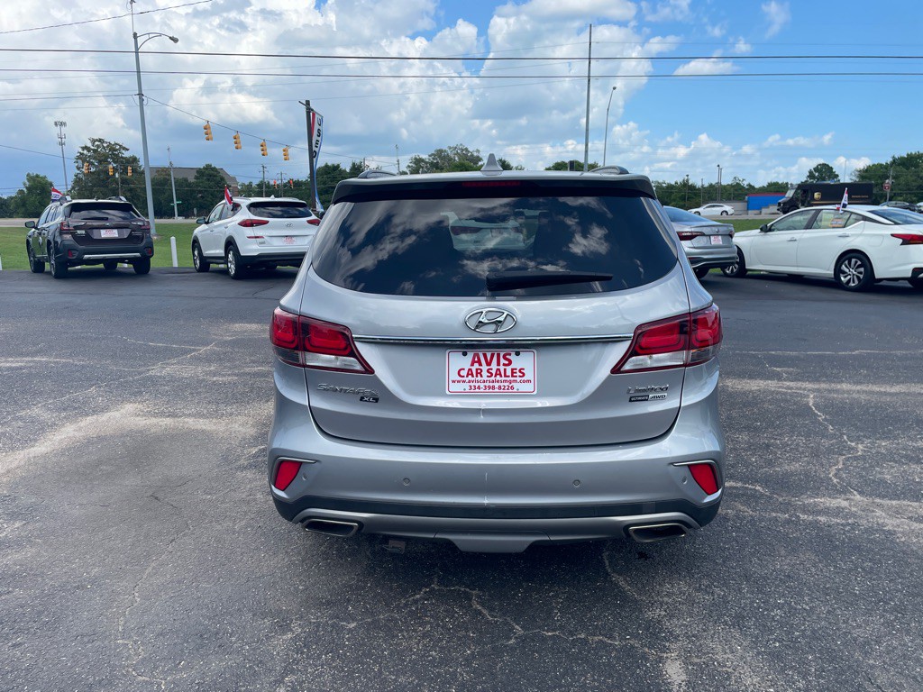 2019 Hyundai Santa Fe Image 10
