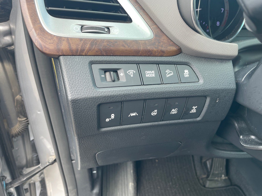 2019 Hyundai Santa Fe Image 20