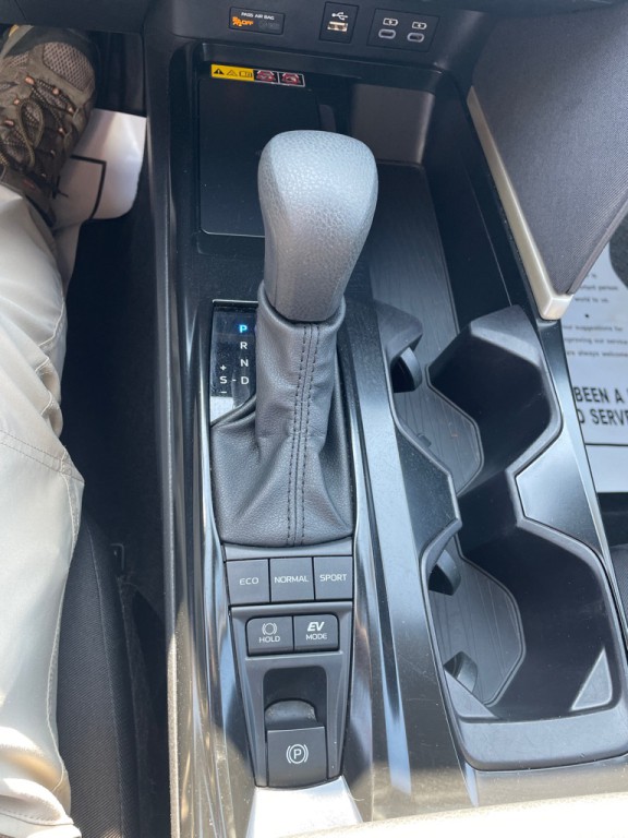 2025 Toyota Camry Image 18