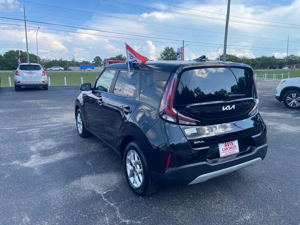 2023 Kia Soul Image 7