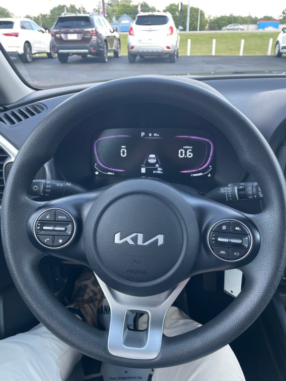 2023 Kia Soul Image 16