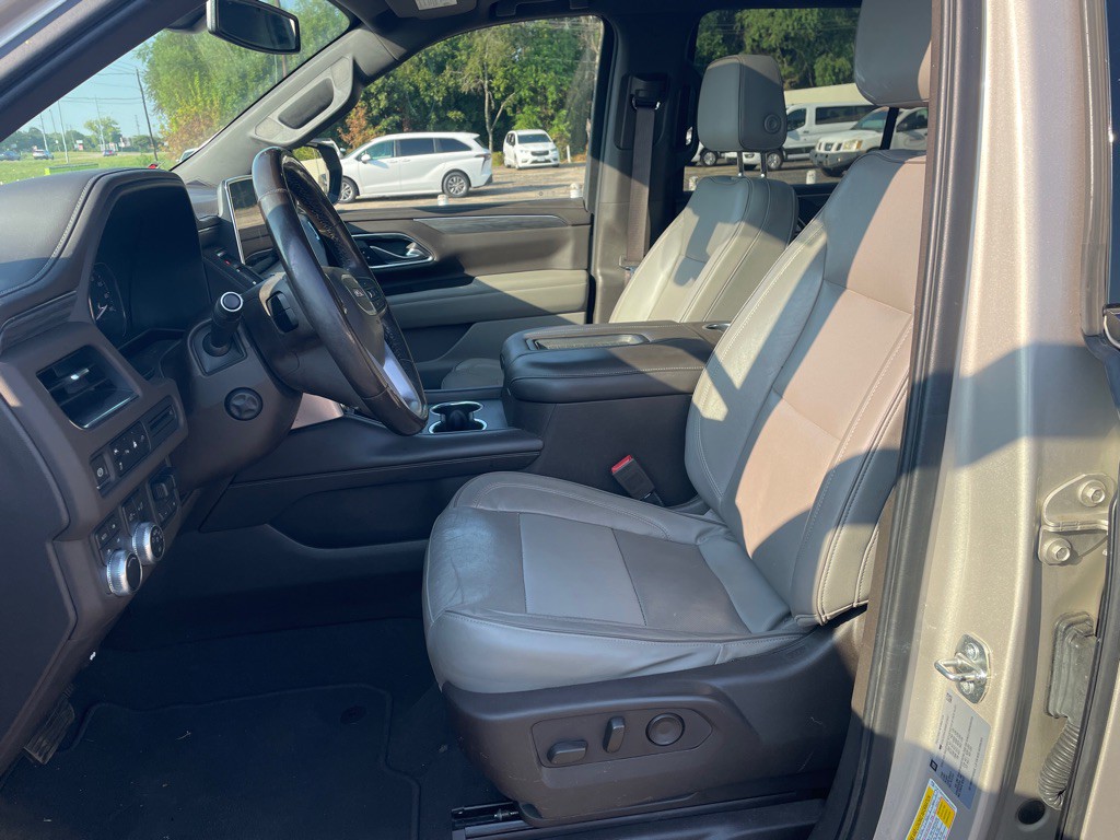 2021 GMC Yukon Image 3