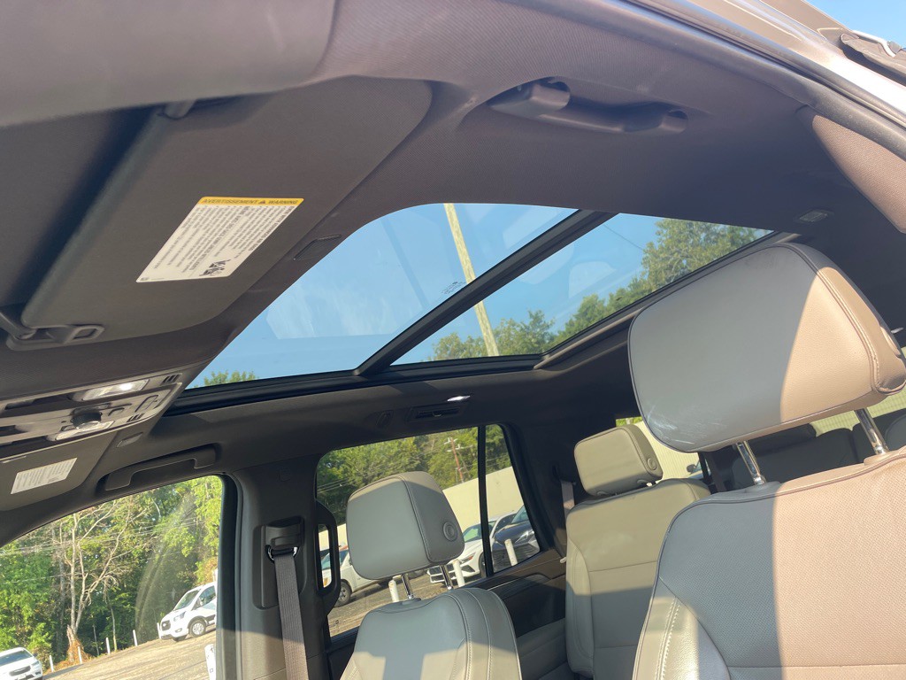 2021 GMC Yukon Image 4
