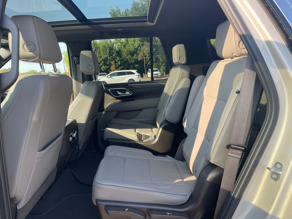 2021 GMC Yukon Image 7