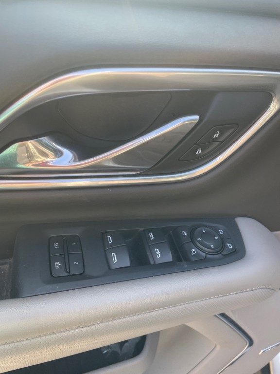 2021 GMC Yukon Image 18