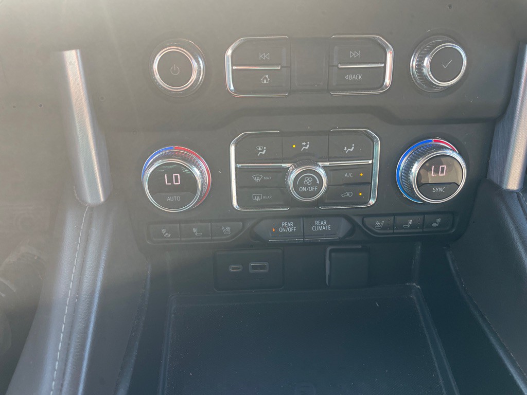 2021 GMC Yukon Image 21