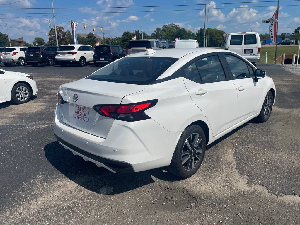 2025 Nissan Versa Image 9