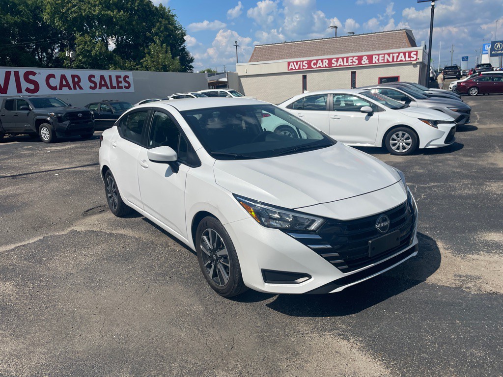 2025 Nissan Versa Image 13
