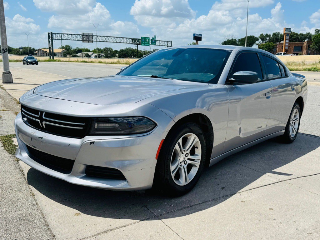 2015 Dodge Charger Image 2