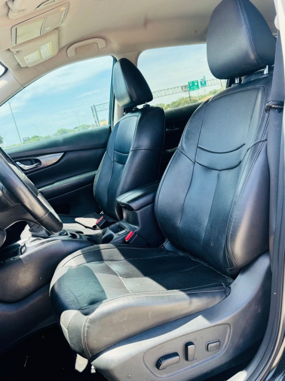 2020 Nissan Rogue Image 5