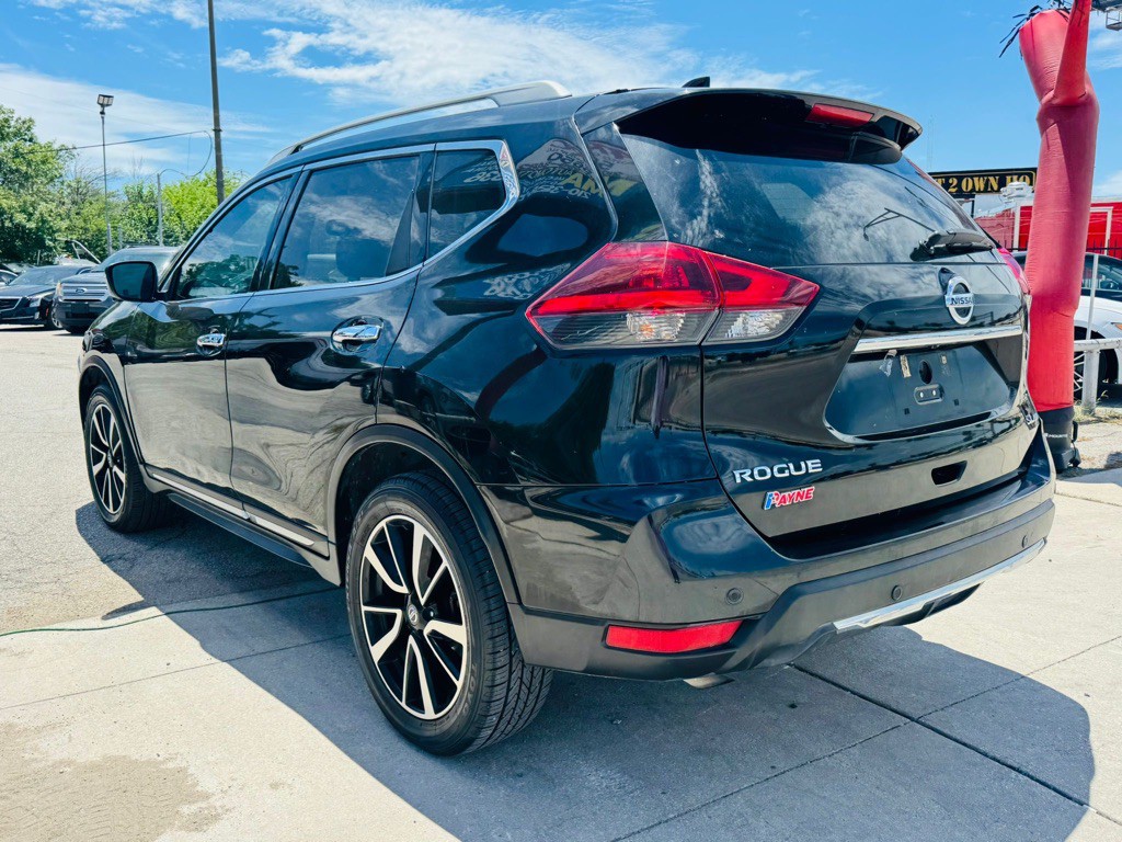2020 Nissan Rogue Image 6