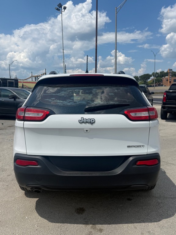 2015 Jeep Cherokee Image 3