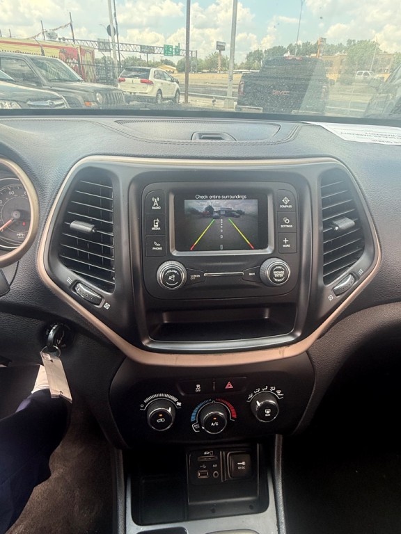 2015 Jeep Cherokee Image 5