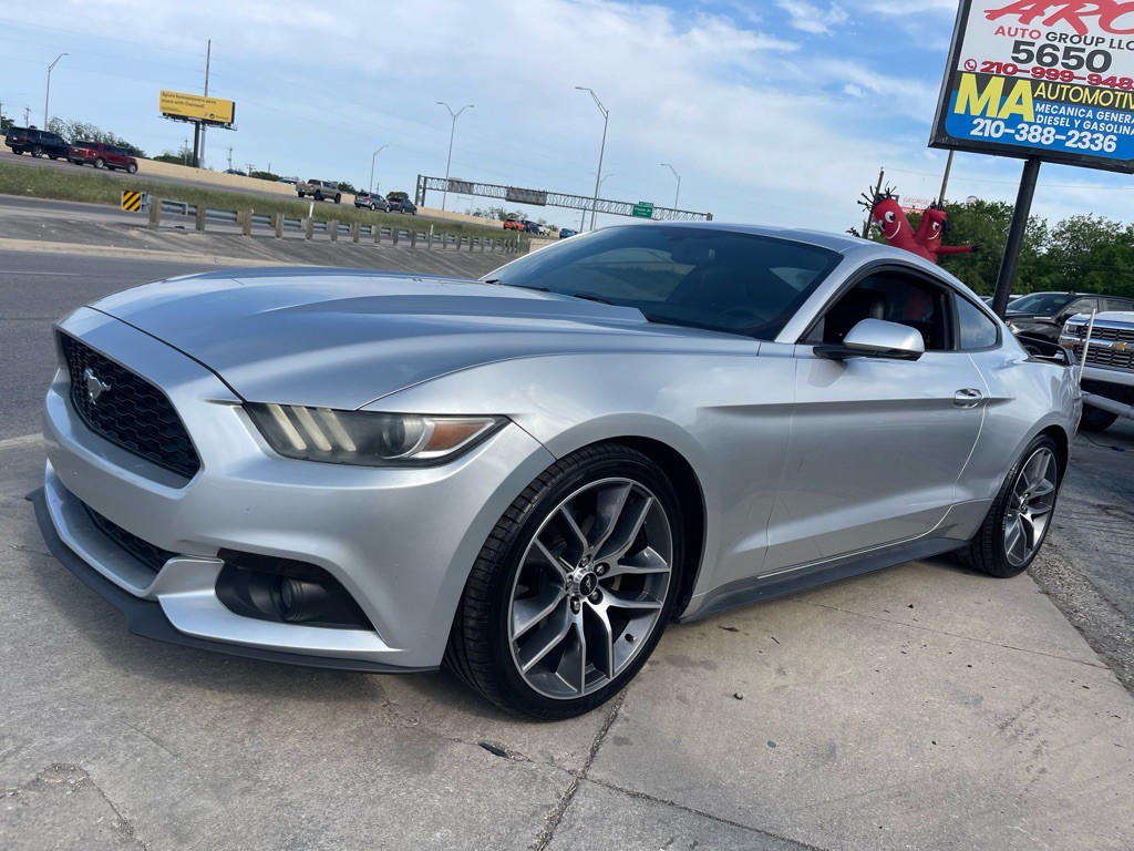 2016 Ford Mustang Image 4