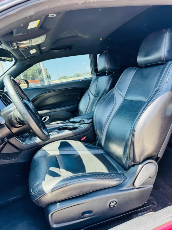 2018 Dodge Challenger Image 7