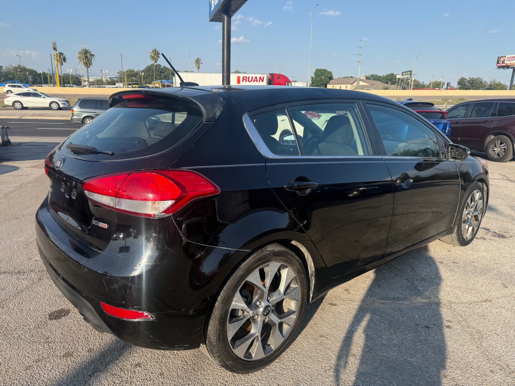 2015 Kia Forte Image 3