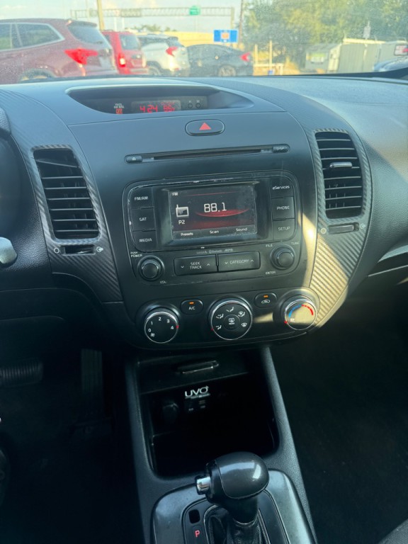 2015 Kia Forte Image 7
