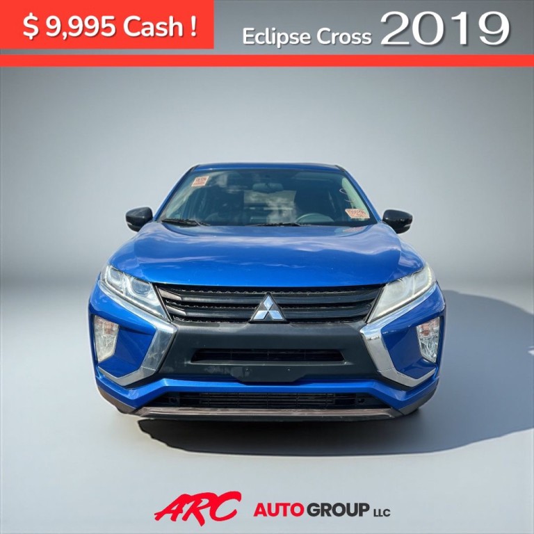 2019 Mitsubishi Eclipse Image 3