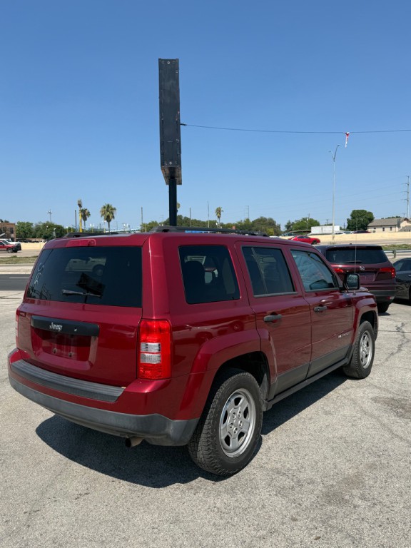 2016 Jeep Patriot Image 2