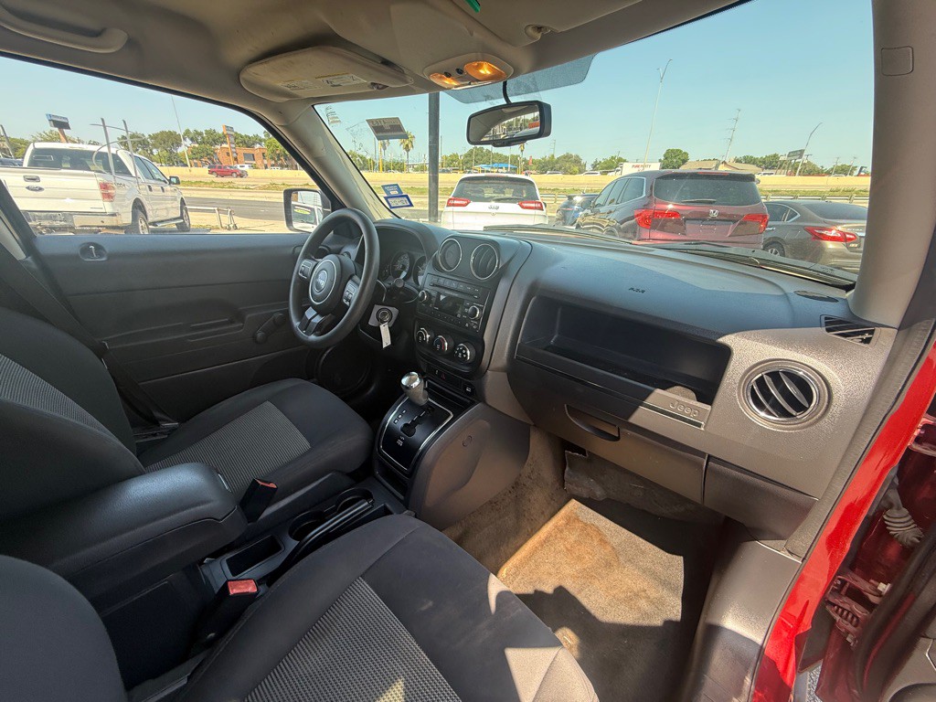 2016 Jeep Patriot Image 8