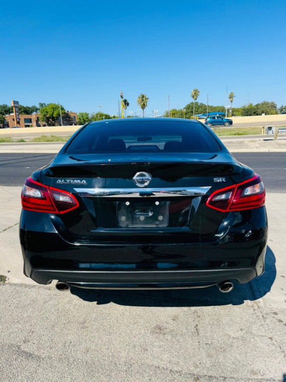 2018 Nissan Altima Image 5
