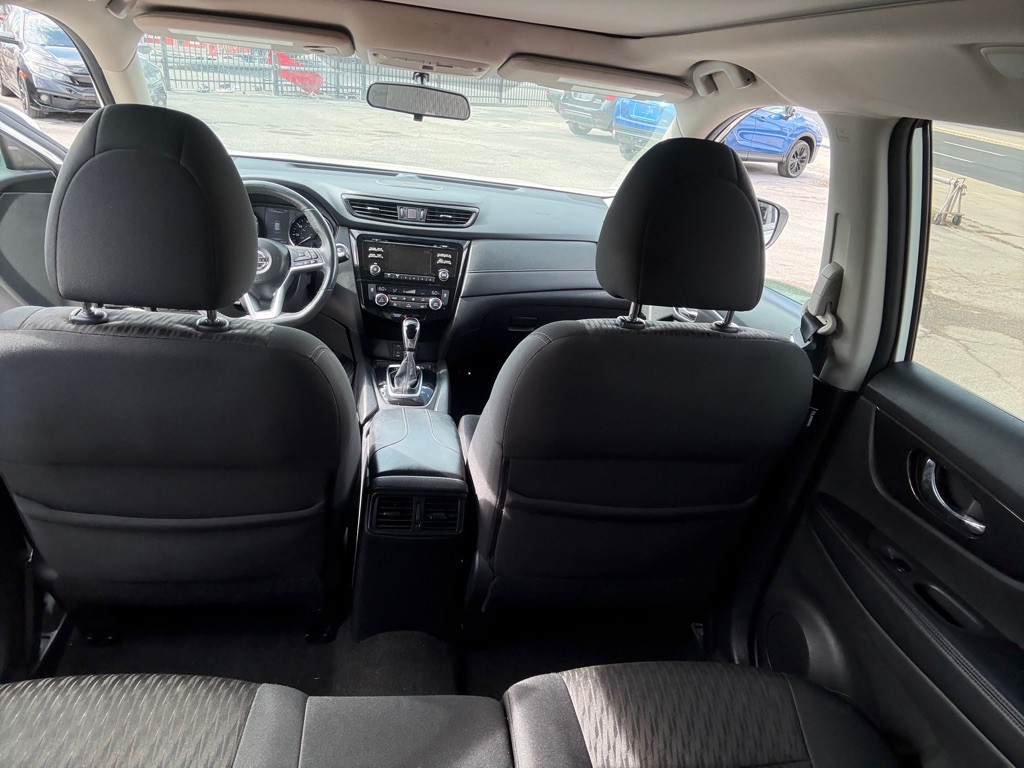 2017 Nissan Rogue Image 7