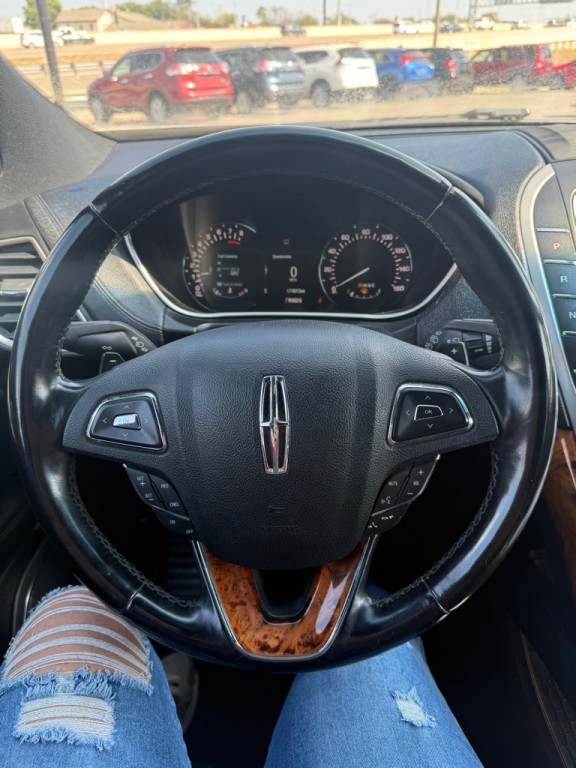 2017 Lincoln MKX Image 5