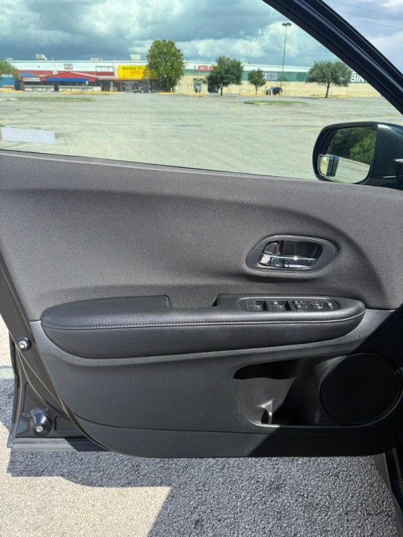 2020 Honda HR-V Image 11