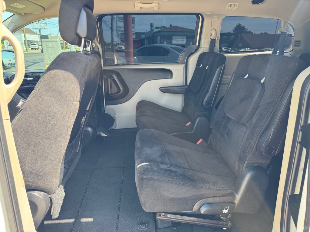 2012 Dodge Grand Caravan Image 6