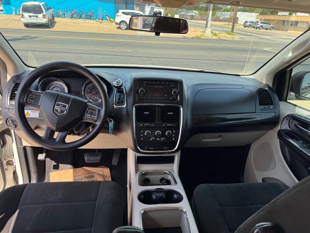 2012 Dodge Grand Caravan Image 9