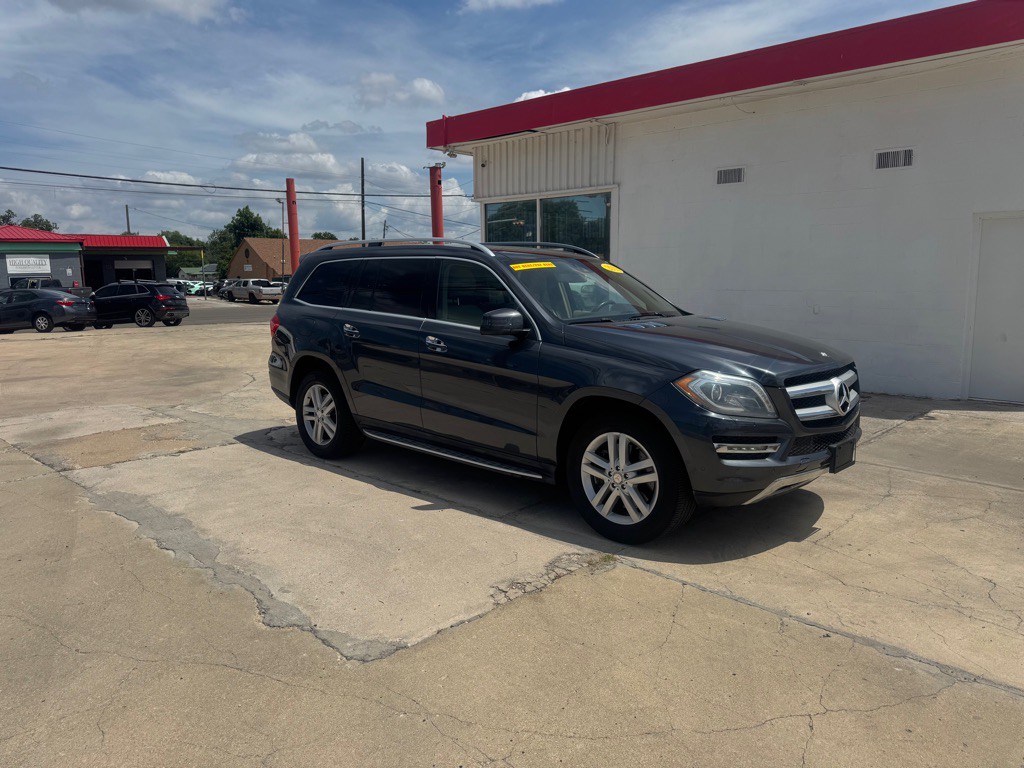 2013 Mercedes-Benz GL-Class Image 8