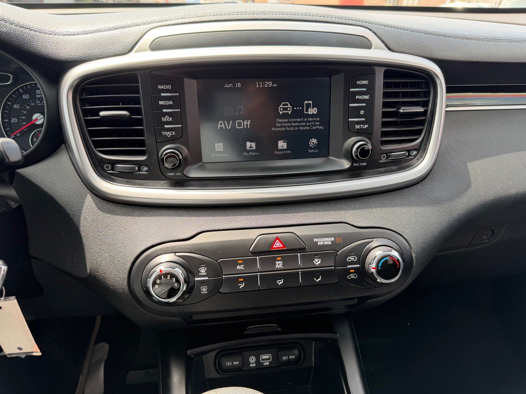 2020 Kia Sorento Image 16