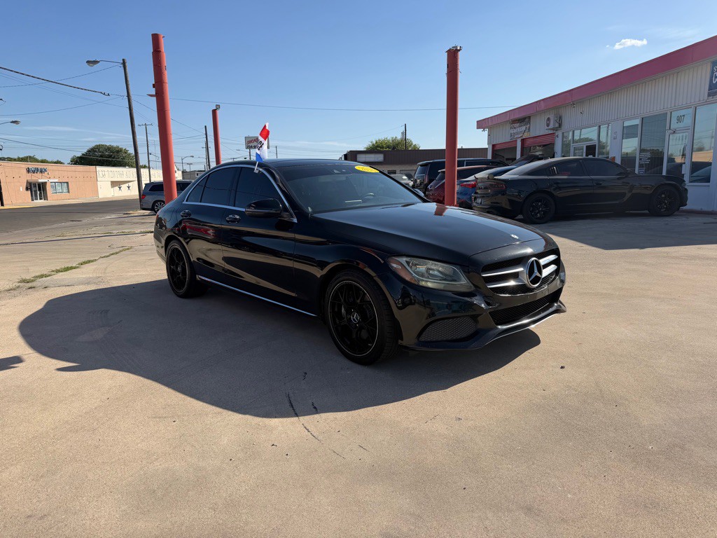 2016 Mercedes-Benz C-Class Image 8