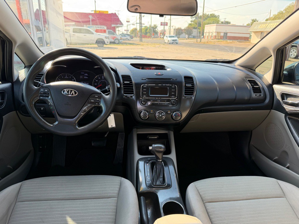 2015 Kia Forte Image 12
