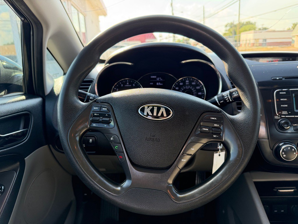 2015 Kia Forte Image 13