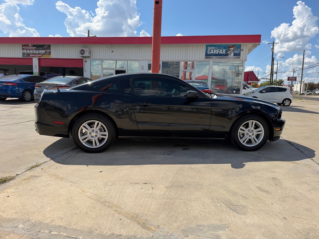 2014 Ford Mustang Image 7