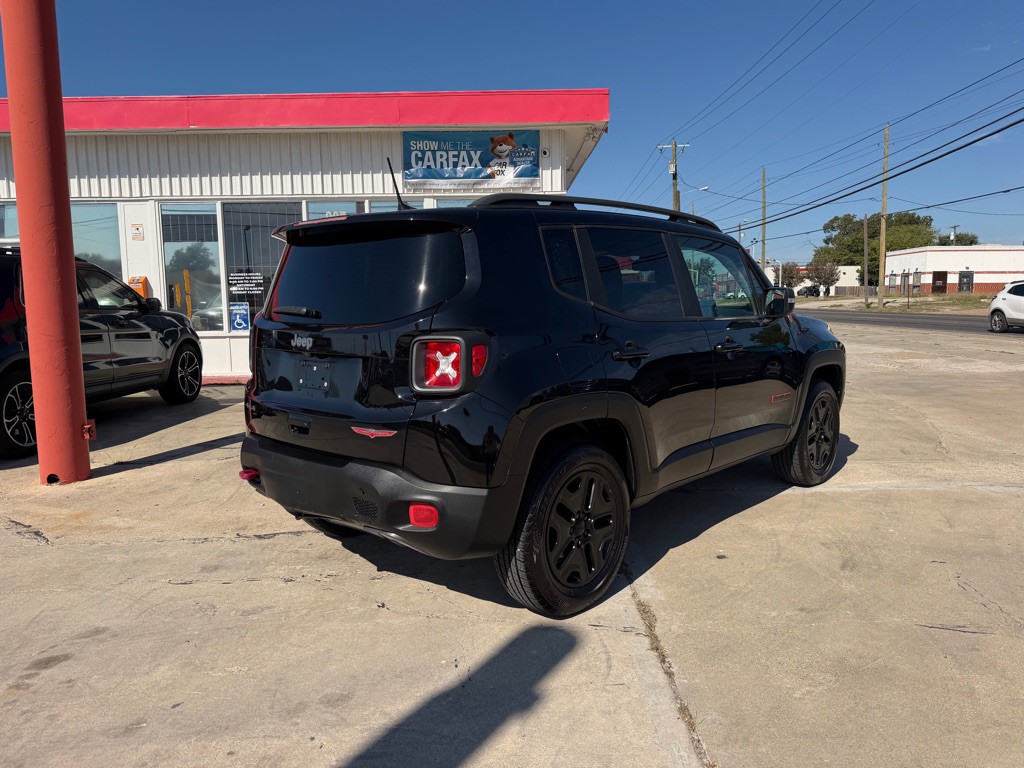 2018 Jeep Renegade Image 4