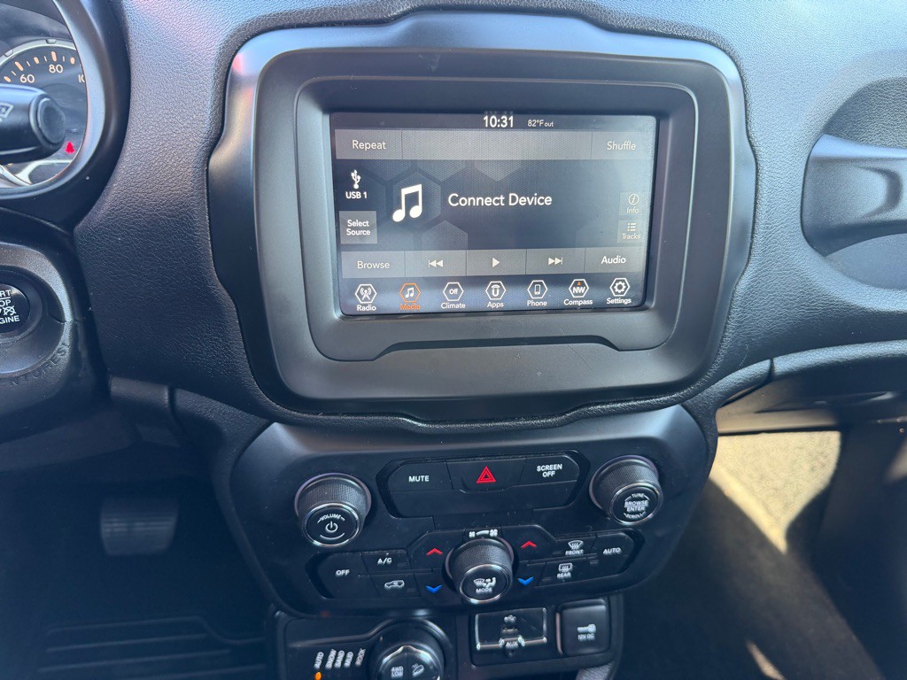 2018 Jeep Renegade Image 17