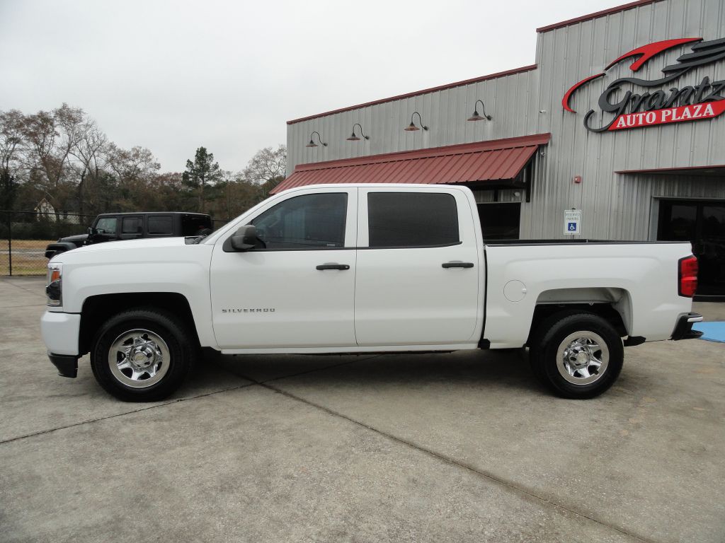 2018 Chevrolet Silverado 1500 Image 3
