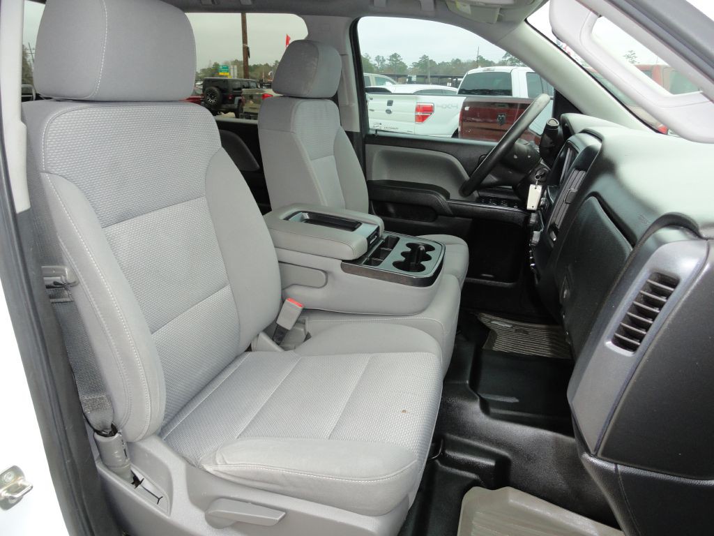 2018 Chevrolet Silverado 1500 Image 9
